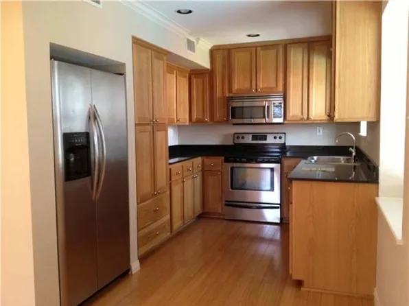 900 S Lamar Blvd APT 307, Austin, TX 78704