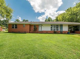 108 Pine St, Ore City, TX 75683