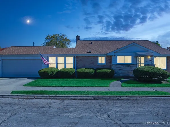 5904 Emerson St, Morton Grove, IL 60053