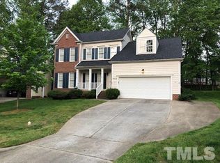 1804 Misty Hollow Ln, Apex, NC 27502
