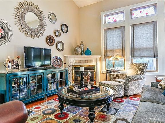 5th image of 4732 Garnet Cir