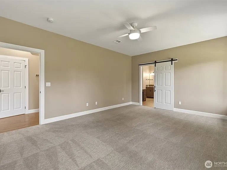 2643 Molten Ct — Photo 25