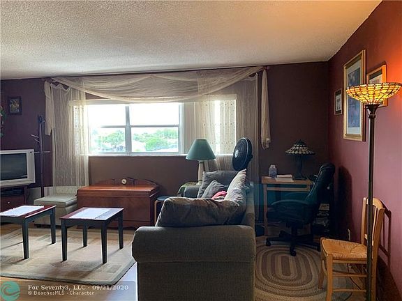 4th image of 5300 NE 24th Ter APT 515C