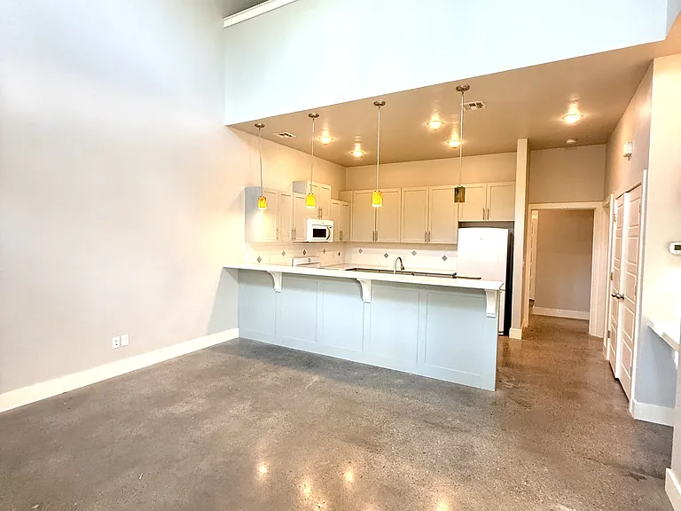 525 K St SW — Photo 5