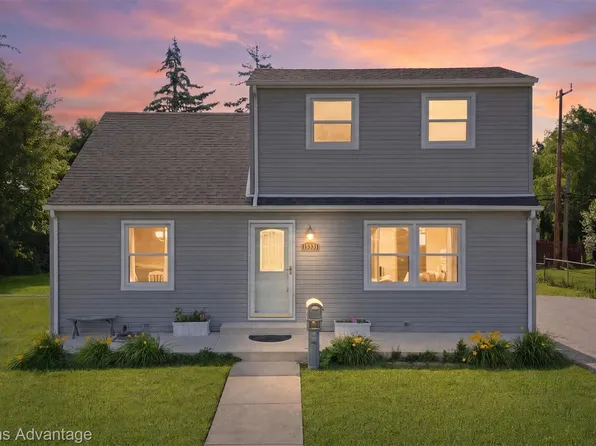 13592 Berwyn, Redford, MI 48239
