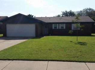 8121 Coronado Trl, Amarillo, TX 79110