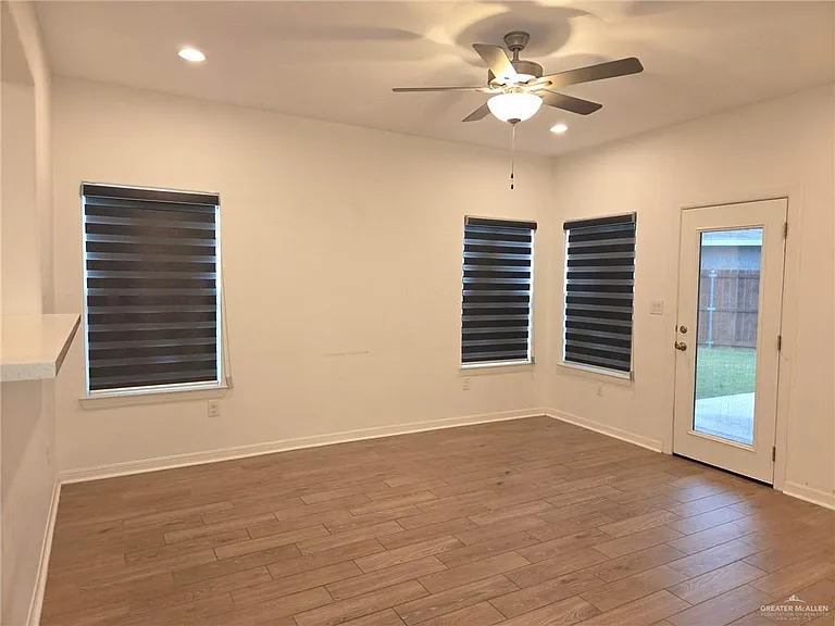 906 S Tecate Dr — Photo 12