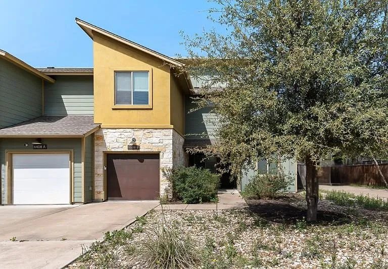 4408 Banister Ln #B — Photo 2