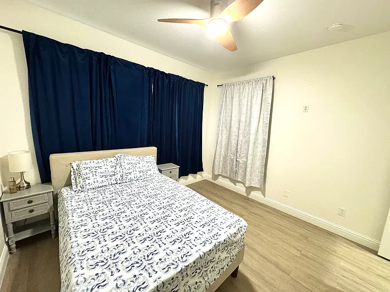 464 W Callado Ct #1 — Photo 6