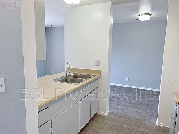 2nd image of 1507 N Durant St Unit 45