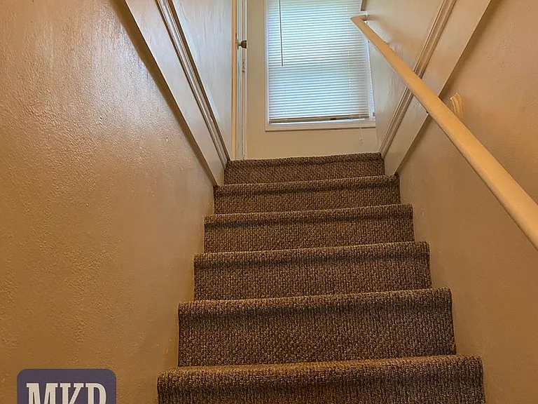 2742 Lansing Dr SW — Photo 10