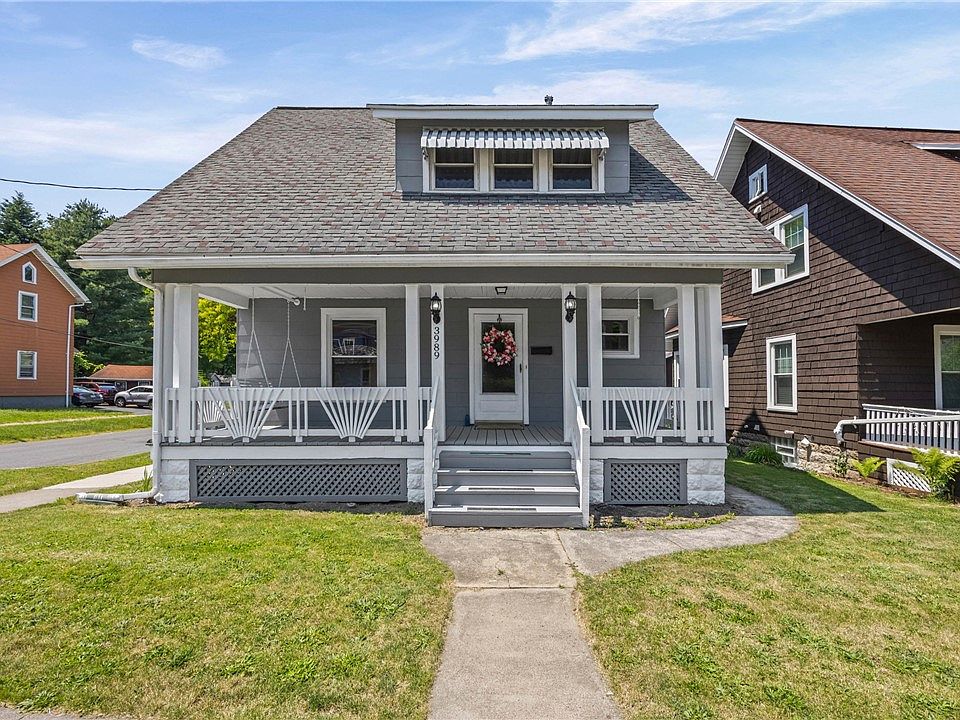1st image of 3989 Lake Ave