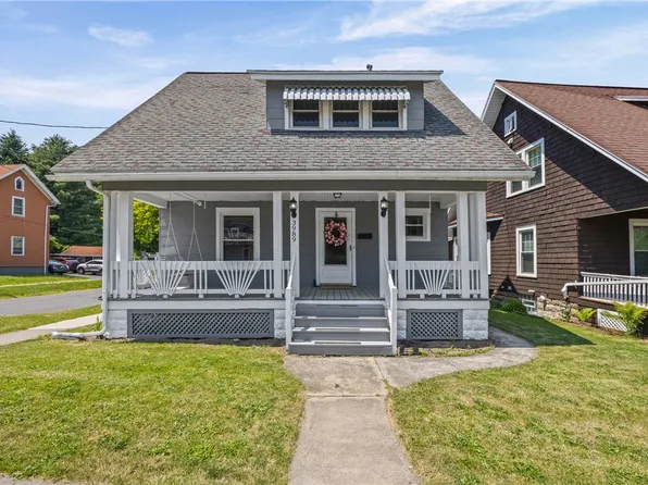 3989 Lake Ave, Rochester, NY 14612