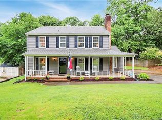 434 Sunnywood Ln, Charlotte, NC 28270