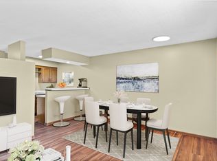 399 N Studio Dr APT E1, Platte City, MO 64079