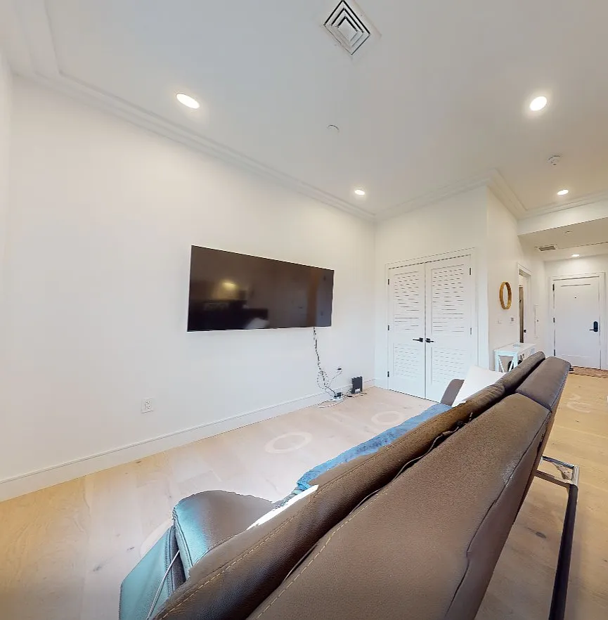 1 bed, 540 sqft, $2,900 — Photo 2