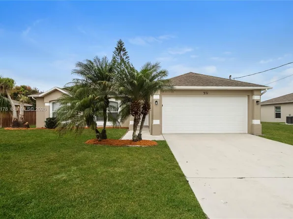 371 SW Feldman Ave, Port Saint Lucie, FL 34953