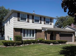 442 Meadow Dr, Buffalo, NY