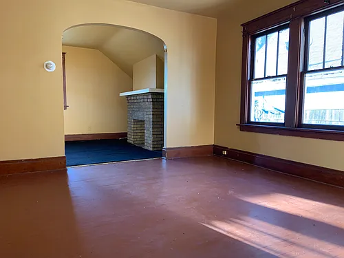 111 Schuele Ave #2 Photo 1