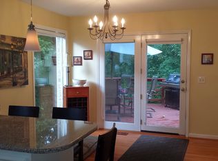 1359 Kingspath Dr, Rochester Hills, MI 48306