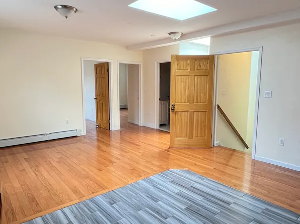 7154 163rd St, Fresh Meadows, NY