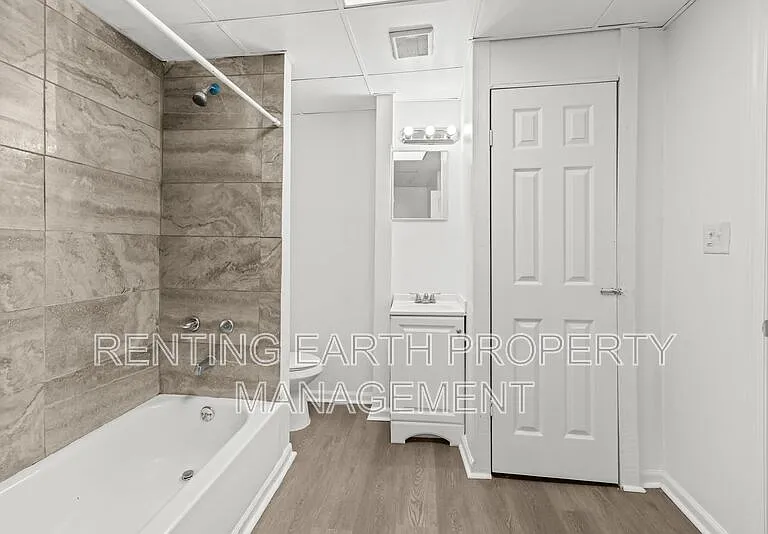 1563 Martin Ave — Photo 19
