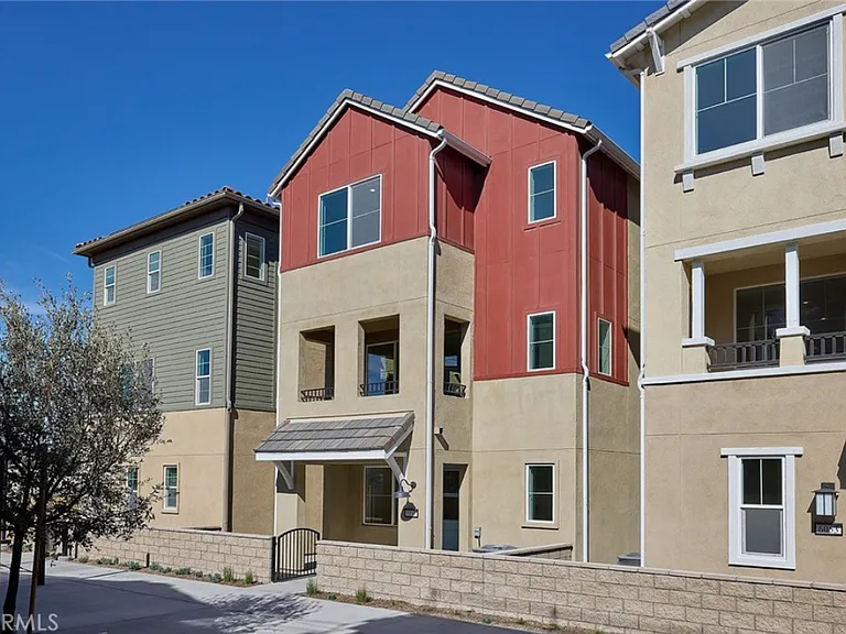 6045 Fairfax Dr — Photo 20