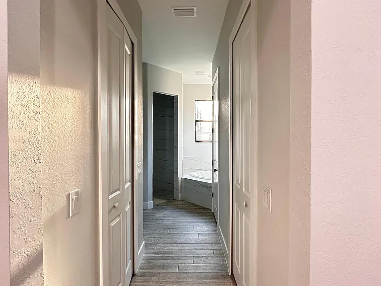 1219 Michael Ave — Photo 21