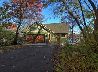 4368 Reiland Ln, Shoreview, MN 55126