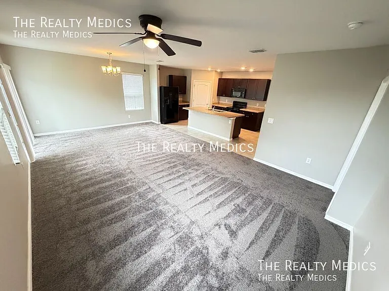 2915 Gibraltar Blvd — Photo 6