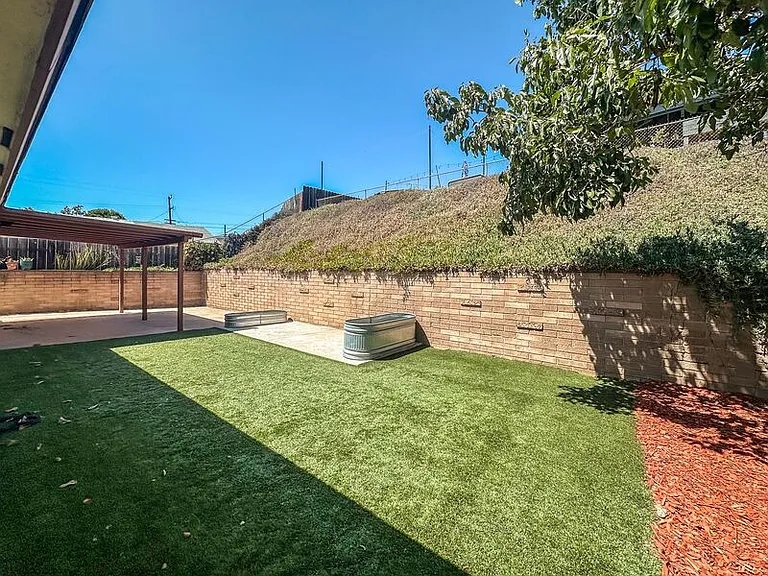 6212 Potomac St — Photo 18