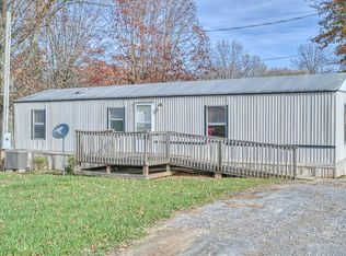 152 Martin Ridge Ln, Gainesboro, TN 38562