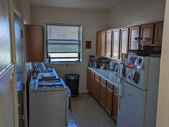 5th image of 1121 W Washington Blvd #3C