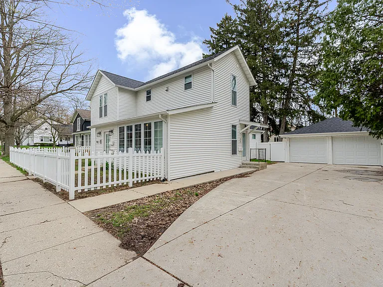 353 Morgan Blvd #1 — Photo 2