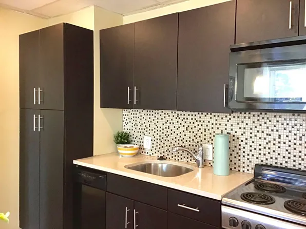 Franklin Court, 4435 Baltimore Ave APT 100, Philadelphia, PA 19104