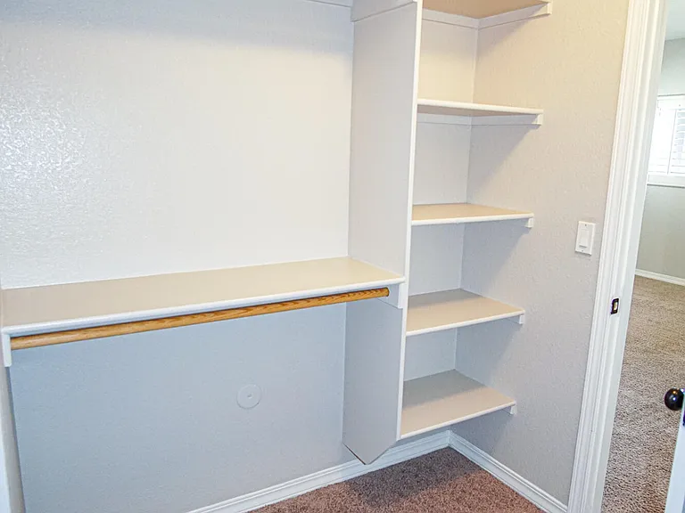 13482 Bradford St — Photo 28