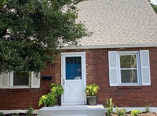 927 Ardmore Dr, Louisville, KY