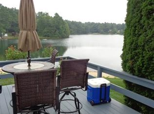 239 Carver Rd APT 2, Plymouth, MA 02360