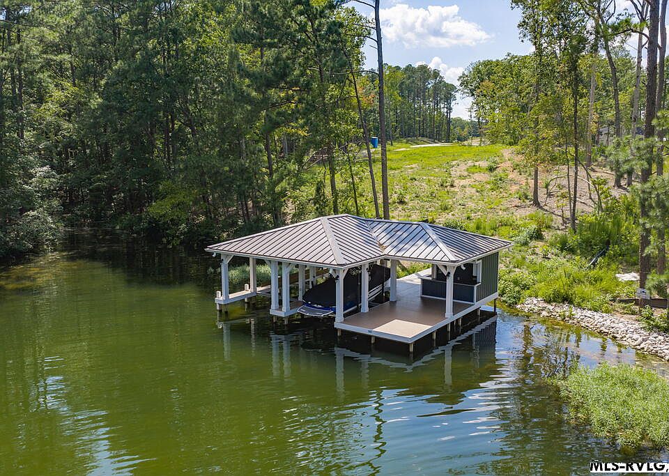1st image of 140 Serenity Point