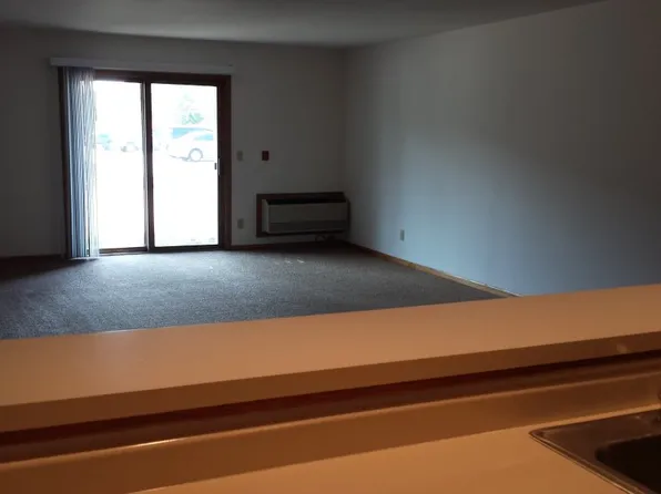 Tennyson Heights Apartments, 3710-3714 Packers Ave #16898629, Madison, WI 53704