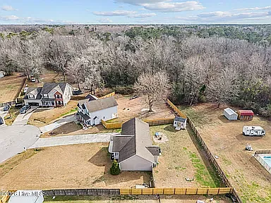 702 Buster Ct — Photo 21