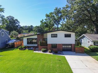 613 Robens Rd, Virginia Beach, VA 23452