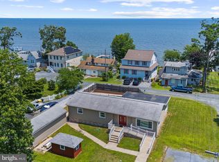 4722 Oak Rd, Shady Side, MD 20764