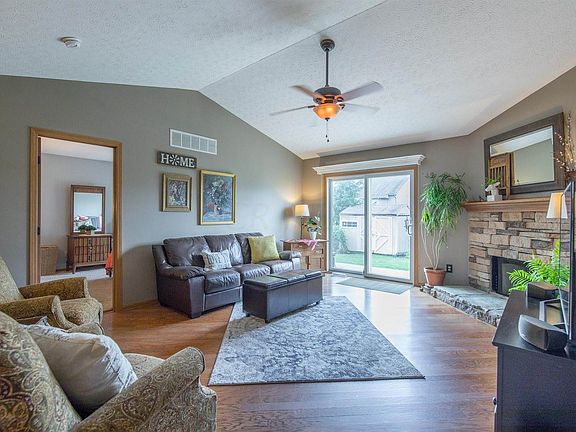 4th image of 4309 Owl Ct