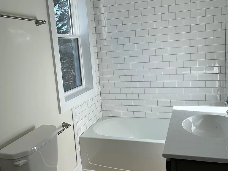 2204 Beaver Rd #C — Photo 5
