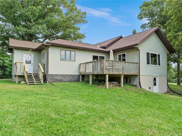 433 23rd Avenue, Cumberland, WI 54829