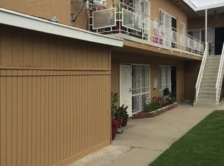 10210 S 10th Ave, Inglewood, CA 90303