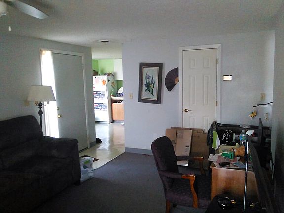 livingroomfromwindow