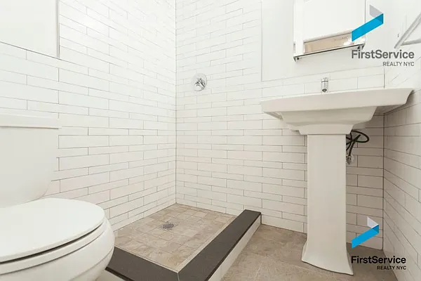 Rented by FirstService Realty (legacy) | media 24