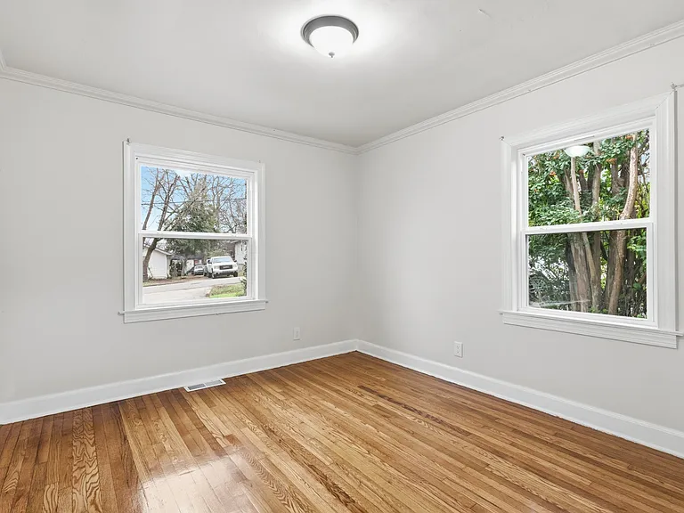 414 Patterson St — Photo 16